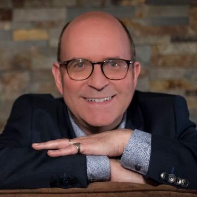 Metteur en scène, comédien, formateur théâtre,
Président de la Société Académique du Boulonnais, ex Journaliste