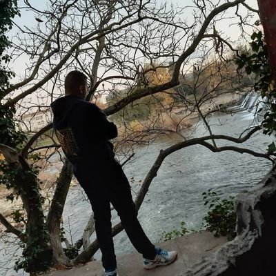 CEO @LightningPrjct
LFT Manager FR - EU
🌪️❄️ Navy Blue Lightning 💙⚡
