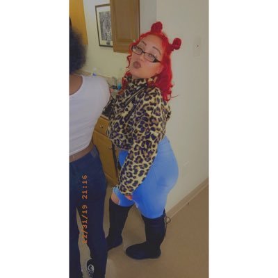 Add me on snap : shantell_daddy ❤️ mother of Naomi Aayliah
(24)
Mind your business bitch!
