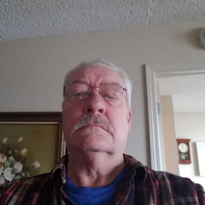 RobertC43292669's profile picture. babyboomer