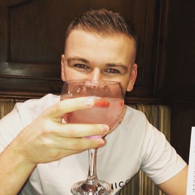 AlexMoss04's profile picture. 