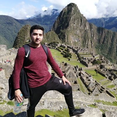 jesuc17's profile picture. [23] Amante de el fútbol y la música #CantanteDeDucha  Hincha De Universidad Católica Soltero. #SIGUEMEYTESIGO