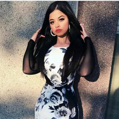 Business Marketing Student/ Wife💍/ ♌️/ One day or day one. You decide.