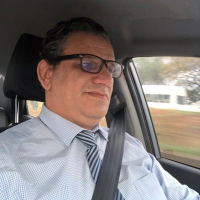ImedTG's profile picture. Digital Transformation Expert💻⌚️🖥 addict a la nouvelle tech 📲 j’aime le 🎥 et la 🥘 et les ✈️, @i4Emploi