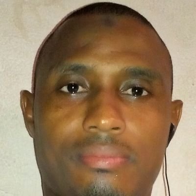 HisseinAdoumHi3's profile picture. je me nomme Hissein Adoum Hissein tchadien née le 01/01/1994 a Ndjaména/Tchad