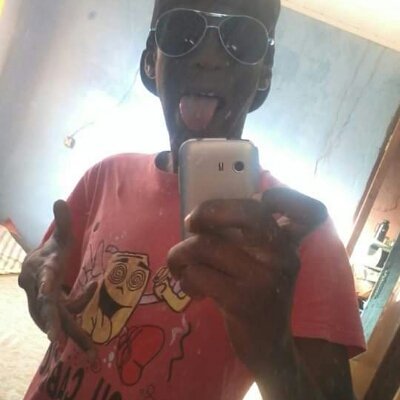 Quero realizar meu sonho se ator se Deus quise eu consigo se um bom ator