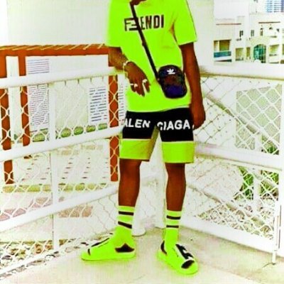 Talented🎤🎤🎤
I must make it 👊✊
@Lil_shmurda💝
Am little shmurda yeeeh 🎵