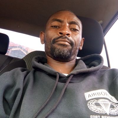 PeterKM's profile picture. 