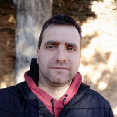 Father of two, husband, and developer. Runner aficionado and geek. Computer science engineer, passionate about software, math, and science.