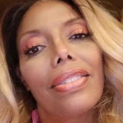 onewomanwho's profile picture. A girl who "throws it down in the kitchen, looks just fine, wine like cherry wine & owns it on the computer!