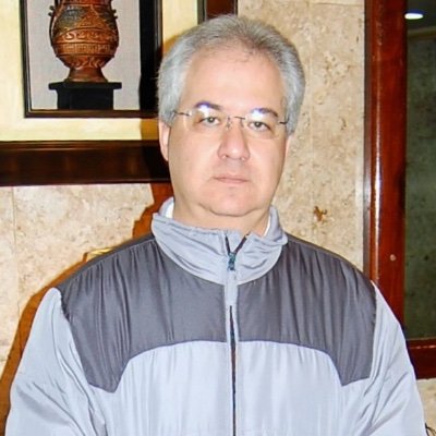 Full Professor at Federal University of Sao Paulo (UNIFESP) at Sao Jose dos Campos, SP, Brazil. Research area: nonlinear dynamics, chaos, complex networks.