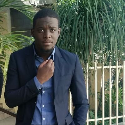 stephgabo's profile picture. Full stack web developer 💻🌐#web #laravel #vuejs #sql