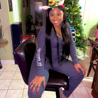 Crave_My_Naya's profile picture. 