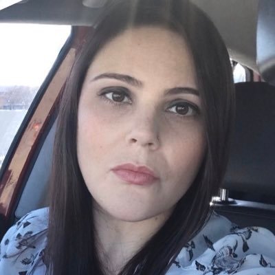 LizRob's profile picture. 