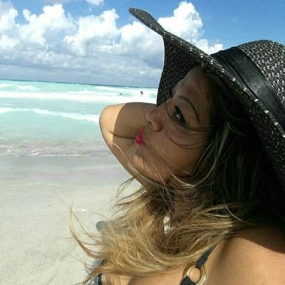 Con los sentimientos tan profundos como el mar y tan puros como el aire... Sin límite en el horizonte