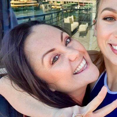 rochellewd's profile picture. 