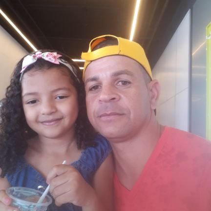Nailson41235179's profile picture. Cheguemos, pois, com confiança ao trono da graça, para que possamos alcançar misericórdia e achar graça, a fim de sermos ajudados em tempo oportuno.