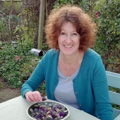 DaisyShop sells dried flowers for craft, floristry & weddings. Dried lavender & roses in abundance! Tweets by Ruth. Blog https://t.co/s2ksxQlvmu