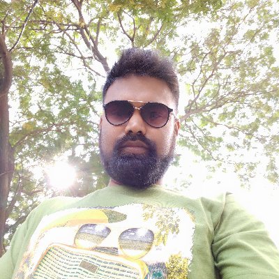 Joynandiroy's profile picture. Into the wild.