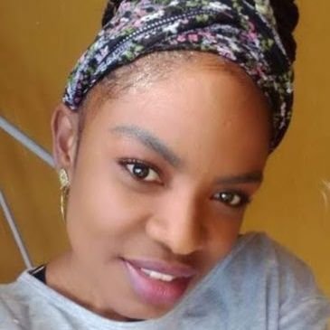 MenaSaslyn's profile picture. Psicóloga clínica y escritora del libro verdugos del amor.