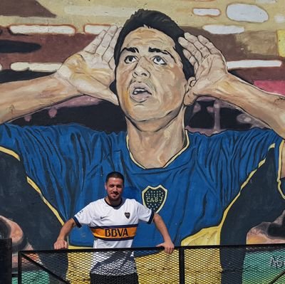 Yo a boca lo quiero, lo llevo adentro del corazon♪