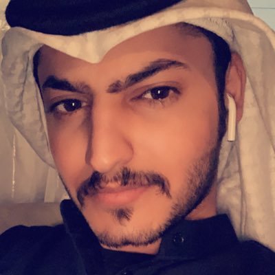 انا رجلاً يهدف لتحقيق أحلامه مهما كانت صعبة المنال إن شاء الله