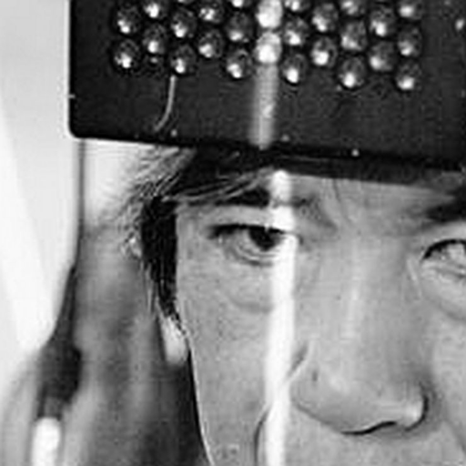 音楽家・音楽制作者。副業で音楽関連エンジニアリング・デベロッパー。
マスタリング・アーカイブ復元・それらのワークショップ、実績はきわめて豊富。ご用命承ります。2024年からライブ演奏も再開しました。お問い合わせください。 https://t.co/VXbUVbAEYgの非公式ツイッター