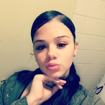saadia73511932's profile picture. 21 years old 🥰🥰 mother of 2 employed 🤑 Gemini ♊️ *MOST HATED IN PROVIDENCE 🤪*