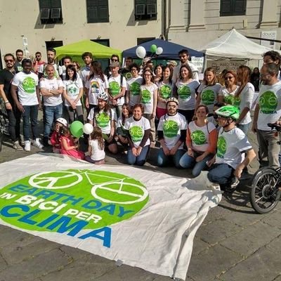 Il Gruppo Locale di Genova promuove e diffonde localmente le azioni messe in atto da Greenpeace per la difesa e la tutela dell'ambiente gl.genova@greenpeace.org