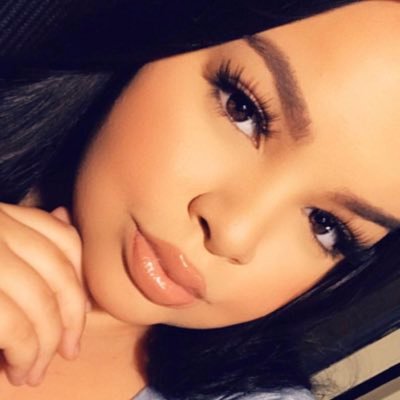 samanthaabaylee's profile picture. 