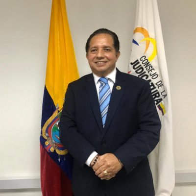 Dr. Alfredo Pinargoty Alonzo