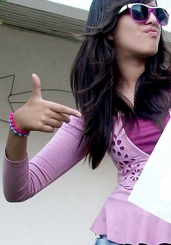 Me Joga No GOOGLE,Me chama de pesquiça e diz que eu sou TUDO que vc procurava...
#Follow ?