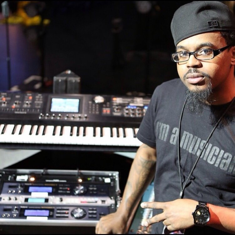 Music Director/Programmer/Producer for  John Legend/Snoop Dogg/Wiz Khalifa/J Cole/Ro James/Chromeo & more. @roland_us Artist