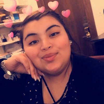 23 , momma to iz ❤️