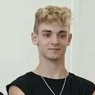 →@joshbeauchamp
→fc
→josh e um membro
de now united