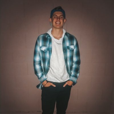 CodyRohrbacker's profile picture. @49ers🏈 @warriors🏀