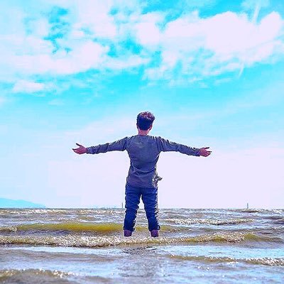 m3tAsZt5ujVqqtV's profile picture. ◈ 今期募集スタート ◈ スマホだけで場所を選ばず、24時間稼ぎ続ける自動化AIシステムを【FOWARD】にて / 公式LINE追加後、簡単なアンケートを行なっております / 参加条件:20歳以上限定 / 主に関西で活動しております / 残り4名で締め切ります⚠️