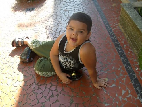 oi eu sou o luquinhas, ;)