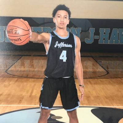 AKindhart's profile picture. Basketball Mom🏀