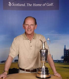 chrismuir53's profile picture. 