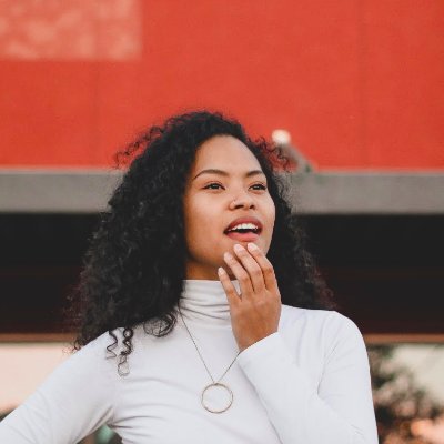 AkuyaStoddard's profile picture. Vis Comm ‘20 @uofsc 🤙🐓 Owner of Aquia LLC. Photography. Design. Sustainability. Just trying to make the world a better place.