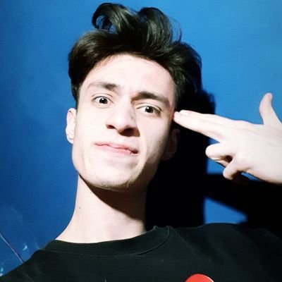 No me alcanzaba para terapia asi que me hice un twitter