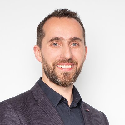 AnthTheBarrel's profile picture. CEO de Corpus Solutions, assemblage de @Equadex et Inpacts31 au service de @helpicto le traducteur de la voix en images