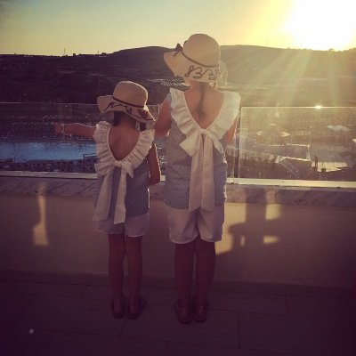 DrewWillow's profile picture. 