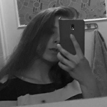 You stand on my shoulders (...) I can't lift the weight.