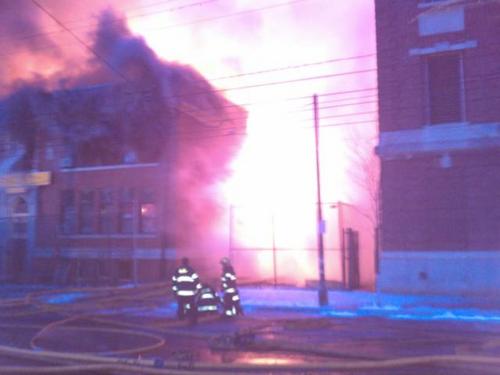 Breaking news in Phila/South Jersey
SJ Area Scanner: http://t.co/uyvg6Ynr
Philly Fire Dept Scanner: http://t.co/wzKtXlp6