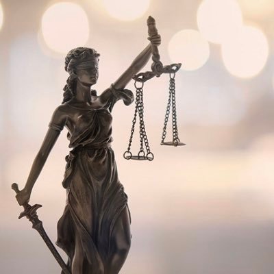 LAJ y preparadora. Si el plan no funciona, cambia de plan pero no de objetivo. laj.justicia@gmail.com