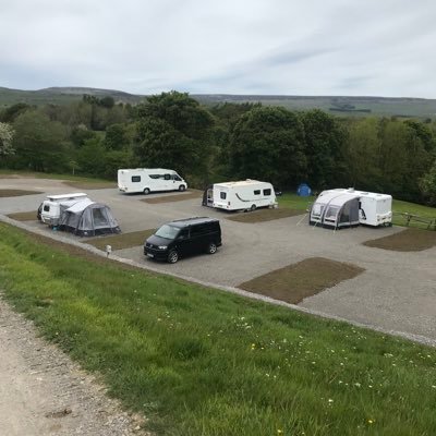 Quiet adults only caravan and camping site, near Aysgarth Falls, and behind a great pub - the best that Wensleydale can offer - what’s not to like?