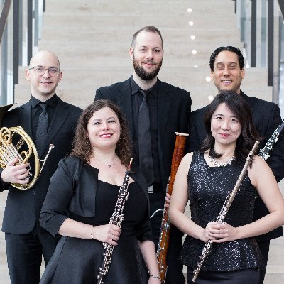 A Toronto #windquintet championing new, Canadian music. Sarah Yunji Moon, @LizEccleston, Anthony Thompson, Kevin Harris, & @CurtisVanderH.