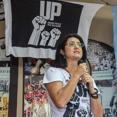 Servidora da Saúde na Cidade de São Paulo, militante do Movimento de Mulheres Olga Benário e membra do diretório nacional da Unidade Popular pelo Socialismo.